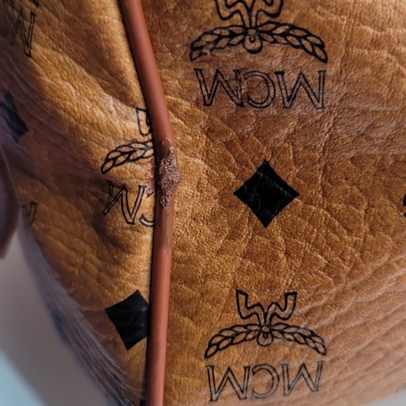 AUTHENTIC MCM MUNCHEN MONOGRAM LEATHER HANDBAG - Picture 5 of 14